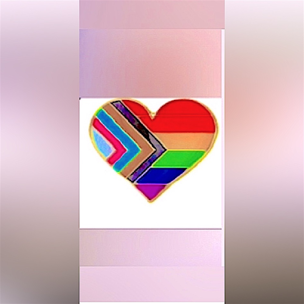 1 LGBTQ+  🏳️‍🌈 Progress Pride Heart Shaped Flag Pin